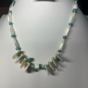 Vintage Mother of Pearl and Turquoise‎ Chip Necklace